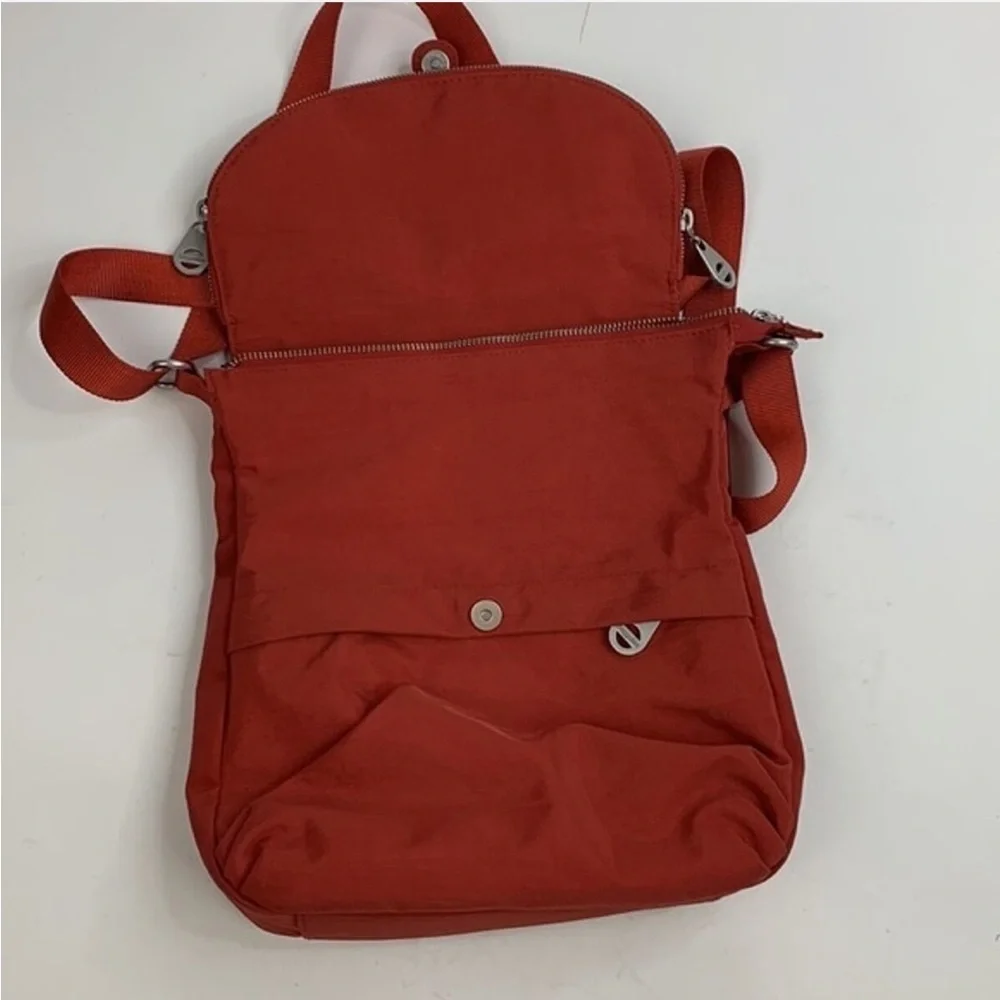 BAGGALLINI Dublin Travel Brick Red Nylon Crossbody Shoulder Bag  Retired - Picture 5 of 11